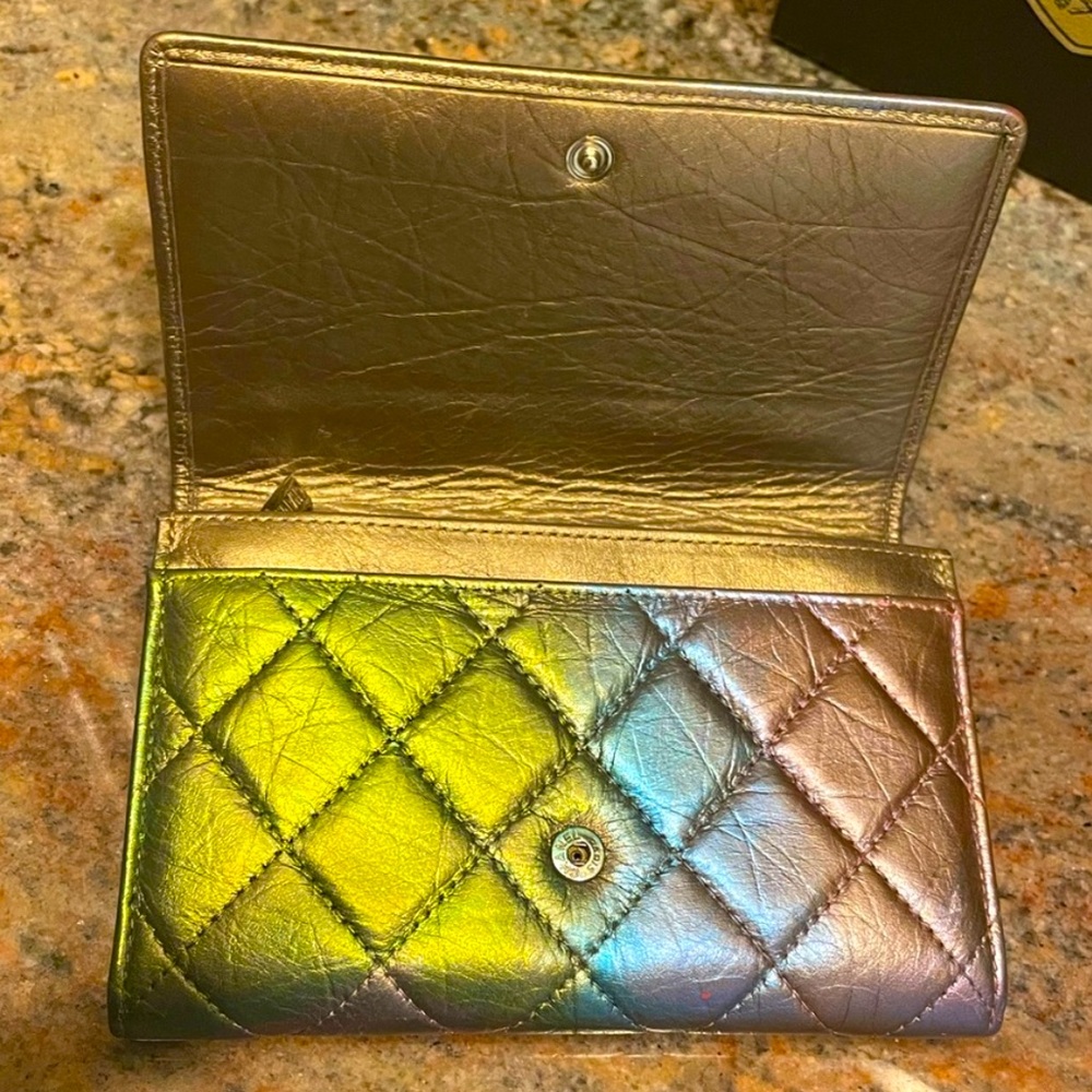 Custom metallic rainbow before and after iridescent Ombre chanel - Picture 9 of 16
